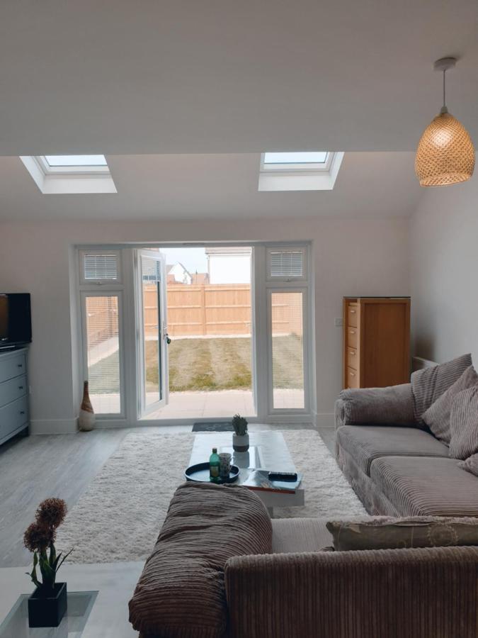 הוילה Bersted Coastal Retreat Bognor מראה חיצוני תמונה